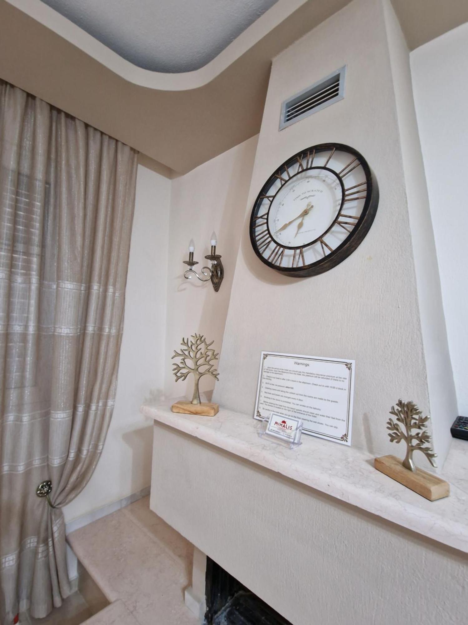 Apartment Mihalis *